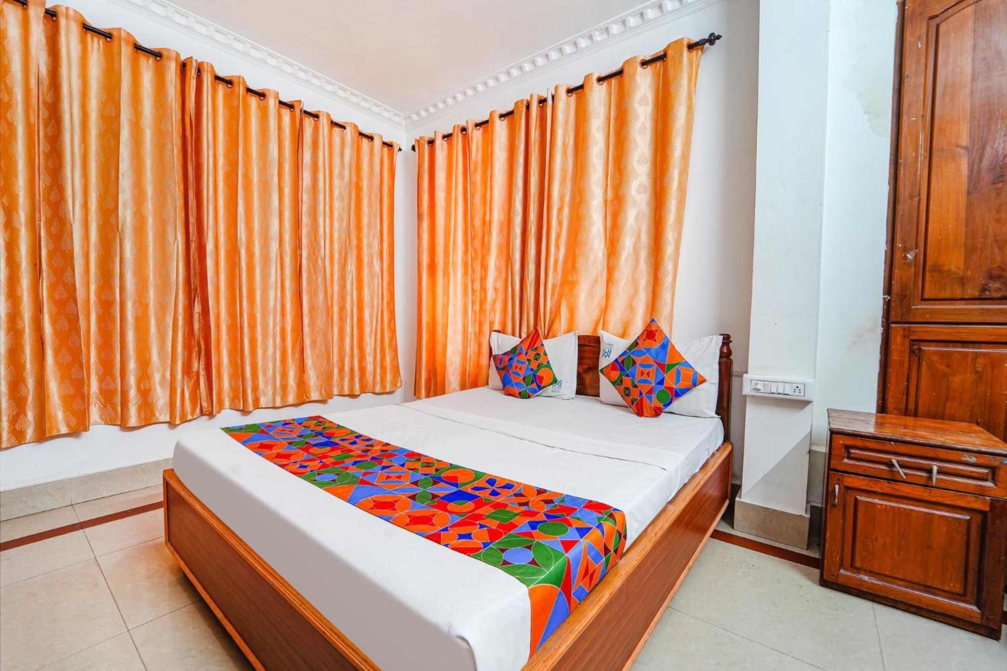 Fabexpress Majestic Inn Thiruvananthapuram Exterior foto