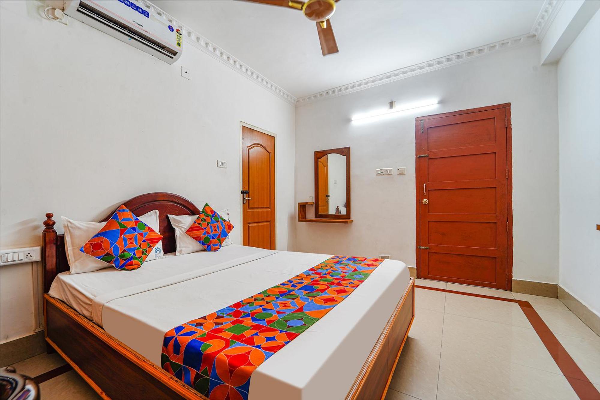 Fabexpress Majestic Inn Thiruvananthapuram Exterior foto