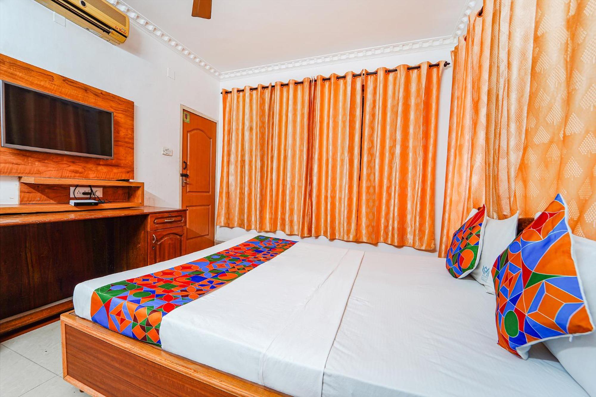 Fabexpress Majestic Inn Thiruvananthapuram Exterior foto